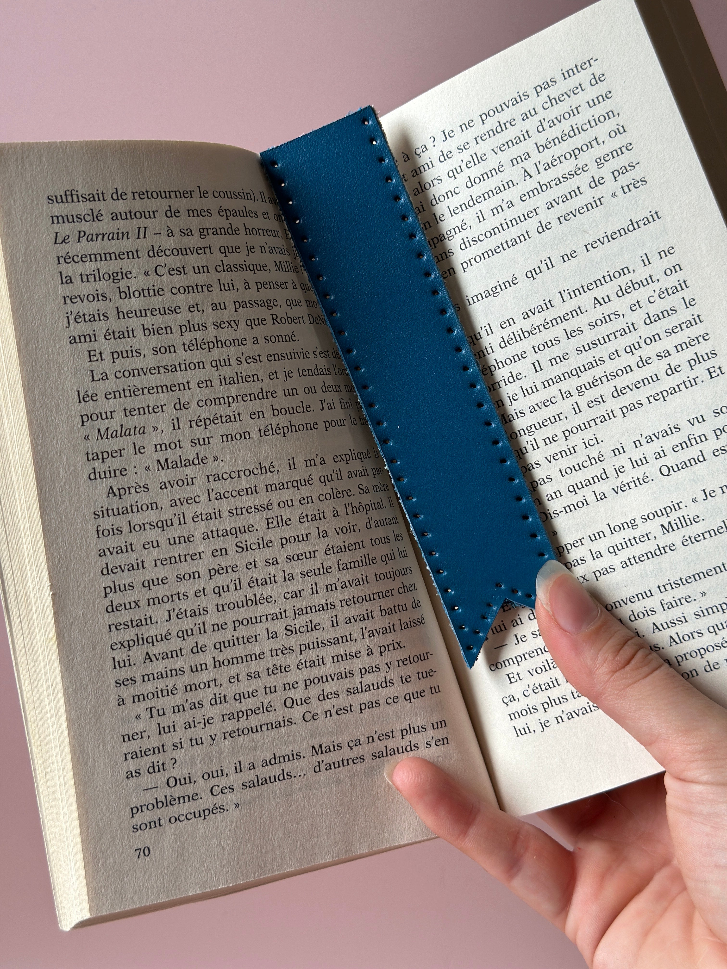 Box DIY marque page bleu marine / blanc